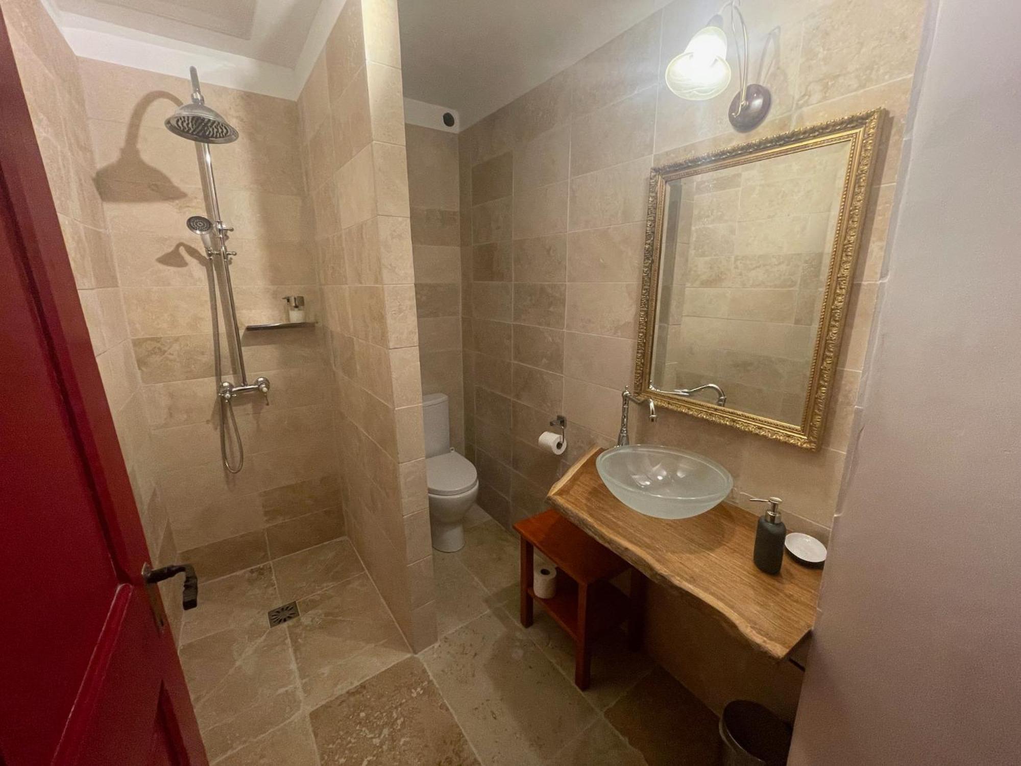 Chateau De Montfroc Bed and Breakfast Esterno foto