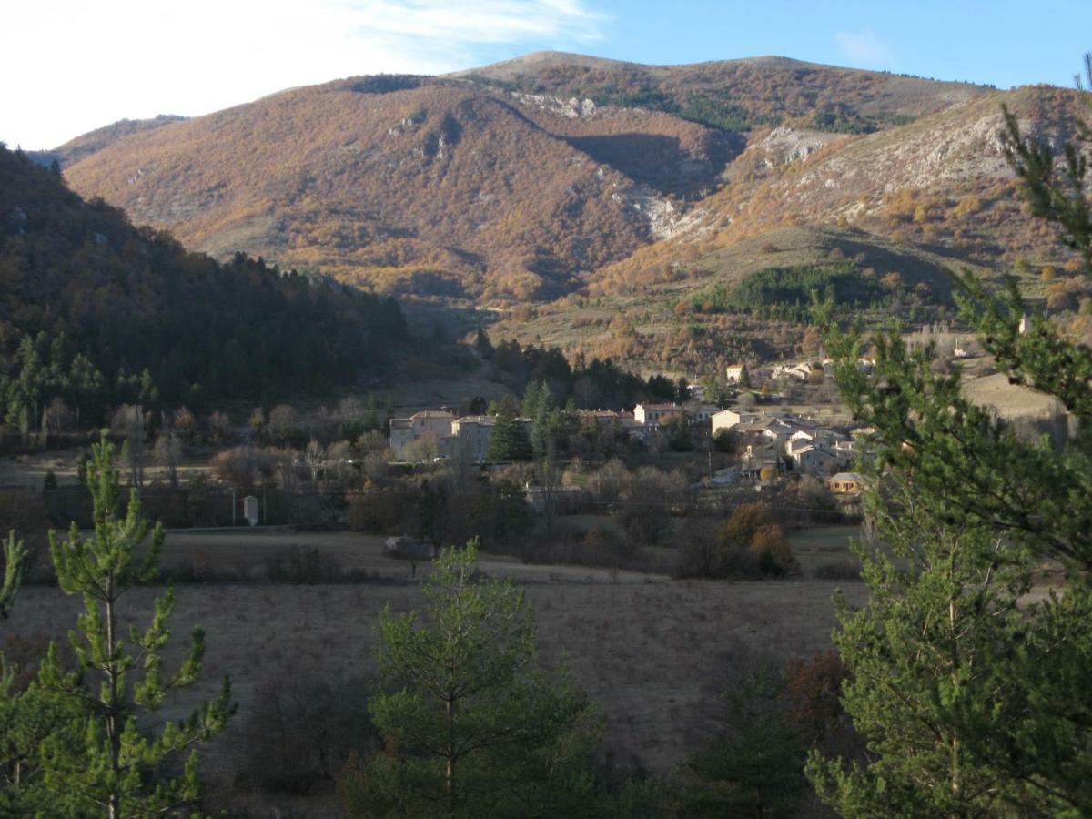 Chateau De Montfroc Bed and Breakfast Esterno foto